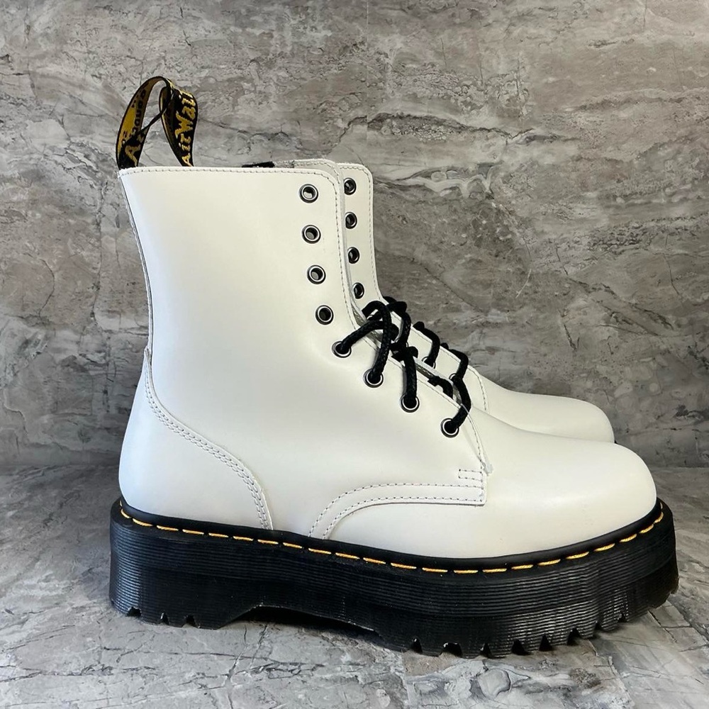 Dr.Martens JADON SMOOTH LEATHER PLATFORM BOOTS - Picture 10 of 10